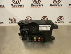 Used Fuse box Opel Corsa D 1.4 16V Twinport Price € 30,00 Margin scheme offered by Autorecycling Reuvers B.V.