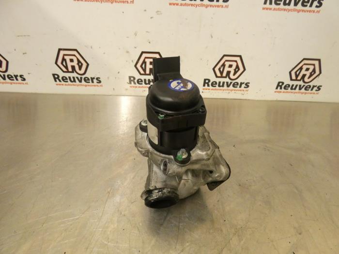 Gebrauchte AGR Ventil Peugeot 207/207+ (WA/WC/WM) 1.6 HDi 16V Preis € 40,00 Margenregelung angeboten von Autorecycling Reuvers B.V.