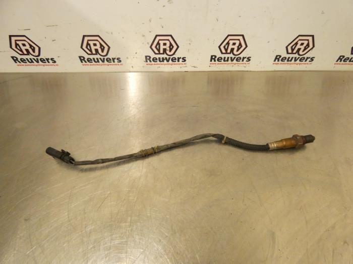 Usados Sonda Lambda Volkswagen Golf Plus (5M1/1KP) 1.6 FSI 16V Precio € 25,00 Norma de margen ofrecido por Autorecycling Reuvers B.V.