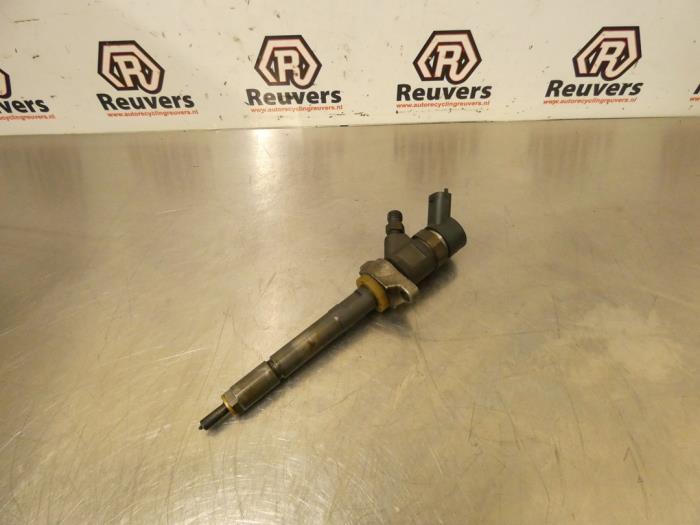Usagé Injecteurs Volvo S40 (MS) 1.6 D 16V Prix € 50,00 Règlement à la marge proposé par Autorecycling Reuvers B.V.