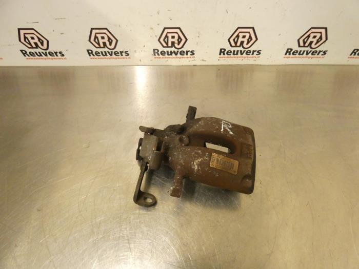 Gebrauchte Bremszange rechts hinten Peugeot 3008 I (0U/HU) 1.6 16V THP 155 Preis € 40,00 Margenregelung angeboten von Autorecycling Reuvers B.V.