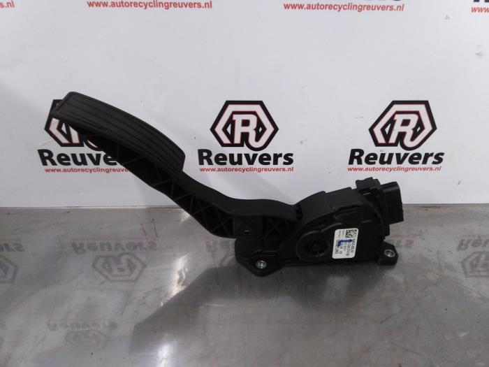 Gebrauchte Gaspedal Suzuki Swift (ZA/ZC/ZD) 1.2 16V Preis € 35,00 Margenregelung angeboten von Autorecycling Reuvers B.V.