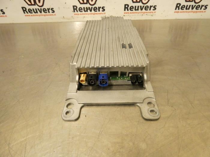Modul Bluetooth z BMW 7 serie (F01/02/03/04) Active Hybrid V8 32V 2010