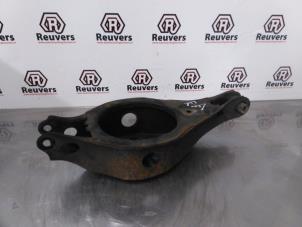Used Lower wishbone, rear right Nissan Elgrand Price € 40,00 Margin scheme offered by Autorecycling Reuvers B.V.