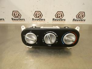 Used Heater control panel Dodge Caliber 1.8 16V Price € 40,00 Margin scheme offered by Autorecycling Reuvers B.V.