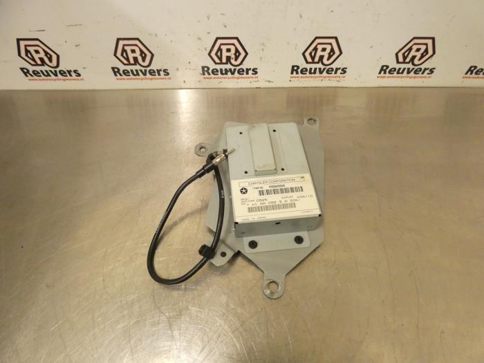 Usagé Module (divers) Dodge Caliber 1.8 16V Prix € 25,00 Règlement à la marge proposé par Autorecycling Reuvers B.V.