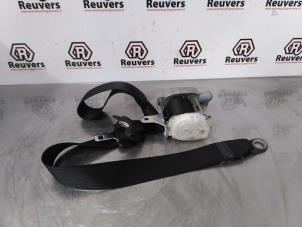 Used Front seatbelt, right Citroen C1 1.0 12V Price € 50,00 Margin scheme offered by Autorecycling Reuvers B.V.