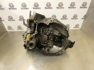 Used Gearbox Peugeot 1007 (KM) 1.4 Price € 150,00 Margin scheme offered by Autorecycling Reuvers B.V.