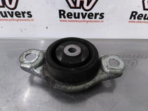 Used Gearbox mount Ford Ka II 1.2 Price € 20,00 Margin scheme offered by Autorecycling Reuvers B.V.