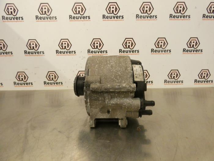 Dynamo from a Porsche Cayenne (9PA) 3.2 V6 24V 2004