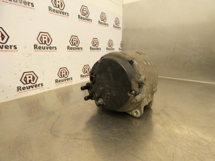Dynamo from a Porsche Cayenne (9PA) 3.2 V6 24V 2004