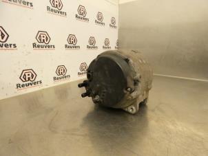 Dynamo from a Porsche Cayenne (9PA) 3.2 V6 24V 2004