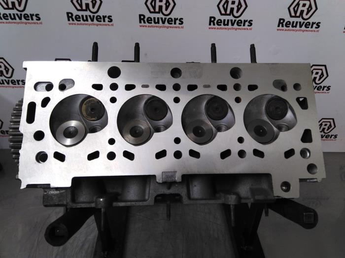 Usagé Culasse Citroen C2 (JM) 1.4 Prix € 225,00 Règlement à la marge proposé par Autorecycling Reuvers B.V.