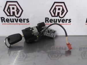 Used Ignition lock + key Peugeot Expert (G9) 1.6 HDi 90 Price € 35,00 Margin scheme offered by Autorecycling Reuvers B.V.
