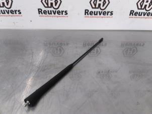 Used Antenna Peugeot Expert (G9) 1.6 HDi 90 Price € 10,00 Margin scheme offered by Autorecycling Reuvers B.V.
