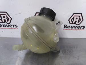 Used Expansion vessel Peugeot Expert (G9) 1.6 HDi 90 Price € 15,00 Margin scheme offered by Autorecycling Reuvers B.V.