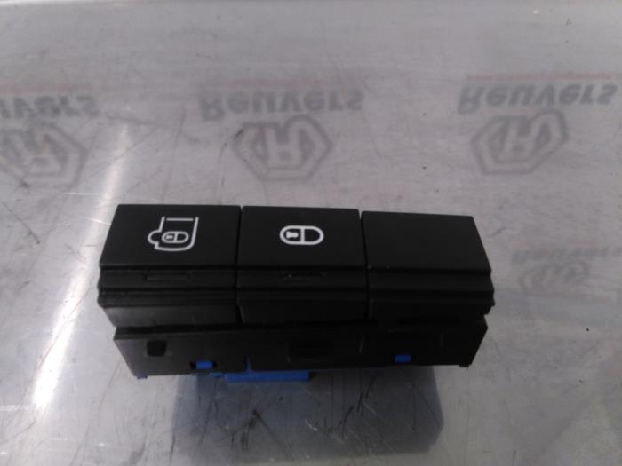 Zentralverriegelung Schalter van een Peugeot Expert (G9) 1.6 HDi 90 2012