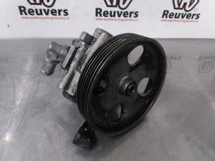 Used Power steering pump Peugeot Expert (G9) 1.6 HDi 90 Price € 70,00 Margin scheme offered by Autorecycling Reuvers B.V.