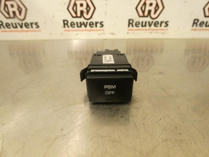 Gebrauchte ESP Schalter Porsche Cayenne (9PA) 3.2 V6 24V Preis € 15,00 Margenregelung angeboten von Autorecycling Reuvers B.V.