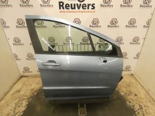 Used Front door 4-door, right Peugeot 308 SW (4E/H) 1.6 VTI 16V Price € 150,00 Margin scheme offered by Autorecycling Reuvers B.V.