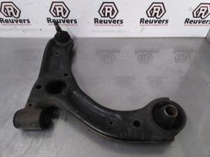 Used Front lower wishbone, right Daihatsu Cuore (L251/271/276) 1.0 12V DVVT Price € 35,00 Margin scheme offered by Autorecycling Reuvers B.V.