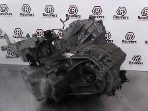Used Gearbox Daihatsu Cuore (L251/271/276) 1.0 12V DVVT Price € 225,00 Margin scheme offered by Autorecycling Reuvers B.V.
