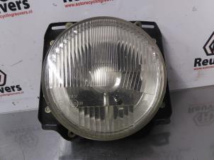 Used Headlight, right Volkswagen Golf II (19E) 1.6 CLD,GLD Price € 20,00 Margin scheme offered by Autorecycling Reuvers B.V.
