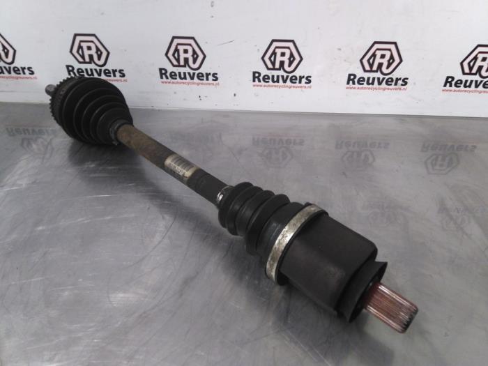 Front drive shaft, right from a Renault Kangoo (KC) 1.6 16V 2005