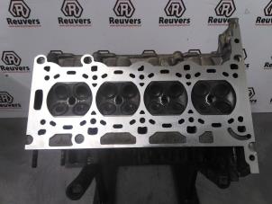 Used Cylinder head Opel Tigra Twin Top 1.4 16V Price € 350,00 Margin scheme offered by Autorecycling Reuvers B.V.