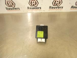 Used Warning light relay Kia Picanto (TA) 1.0 12V Price € 10,00 Margin scheme offered by Autorecycling Reuvers B.V.