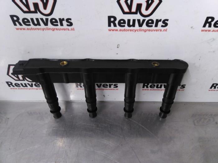 Usagé Bobine Peugeot 207/207+ (WA/WC/WM) 1.4 16V Prix € 35,00 Règlement à la marge proposé par Autorecycling Reuvers B.V.