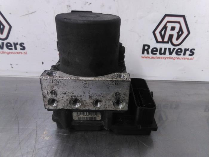 Usagé Pompe ABS Citroen Jumpy (G9) 1.6 HDI 16V Prix € 75,00 Règlement à la marge proposé par Autorecycling Reuvers B.V.