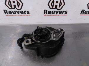 Used Vacuum pump (diesel) Citroen Jumpy (G9) 1.6 HDI 16V Price € 40,00 Margin scheme offered by Autorecycling Reuvers B.V.