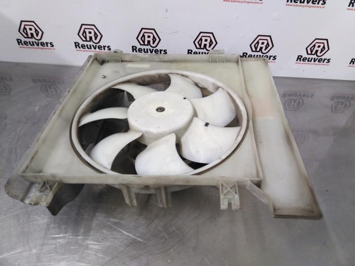 Ventilateur moteur d'un Toyota Aygo (B10) 1.0 12V VVT-i 2012