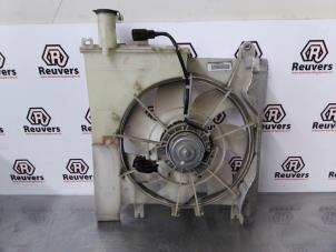 Usagé Ventilateur moteur Toyota Aygo (B10) 1.0 12V VVT-i Prix € 35,00 Règlement à la marge proposé par Autorecycling Reuvers B.V.