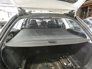 Used Luggage compartment cover Mercedes E Combi (S211) 3.0 E-320 CDI V6 24V Price € 50,00 Margin scheme offered by Autorecycling Reuvers B.V.