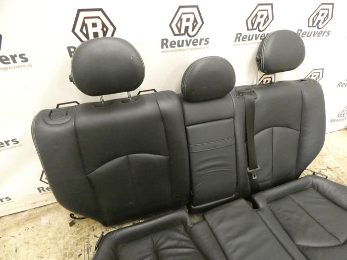 Rear bench seat from a Mercedes-Benz E Combi (S211) 3.0 E-320 CDI V6 24V 2008