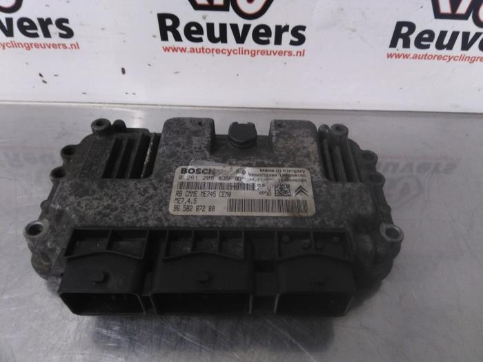 Engine management computer Peugeot 206 1.6 16V - 1039S08285 NFU BOSCH