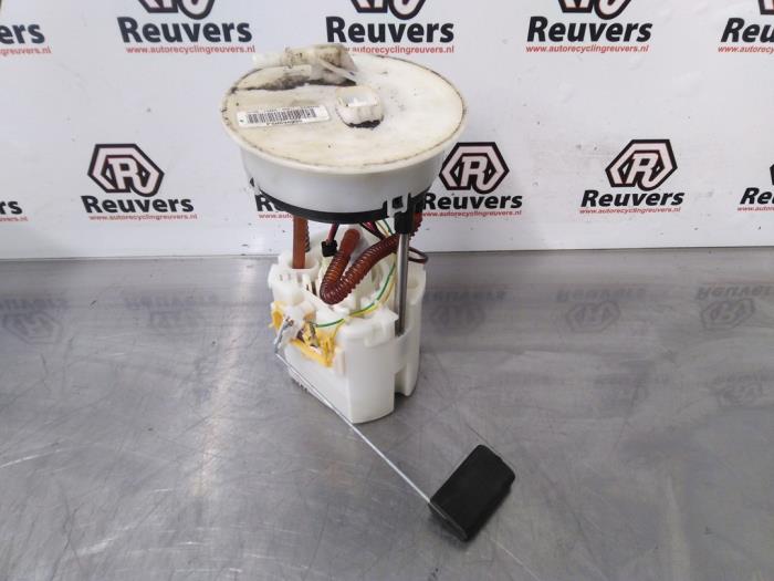 Gebrauchte Kraftstoffpumpe Elektrisch Suzuki Splash 1.2 16V LPG Preis € 25,00 Margenregelung angeboten von Autorecycling Reuvers B.V.