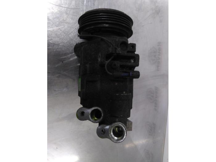 Air conditioning pump from a Suzuki Splash 1.2 16V LPG 2010