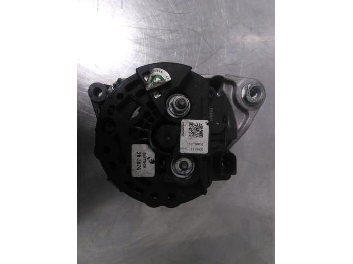 Dynamo d'un Audi A4 Avant (B7) 2.5 TDI V6 24V 2005