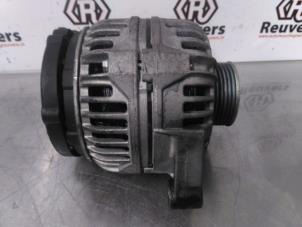 Dynamo d'un Audi A4 Avant (B7) 2.5 TDI V6 24V 2005