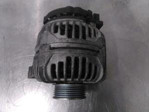 Dynamo d'un Audi A4 Avant (B7) 2.5 TDI V6 24V 2005