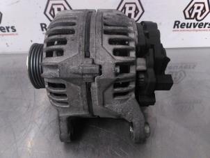 Dynamo d'un Audi A4 Avant (B7) 2.5 TDI V6 24V 2005