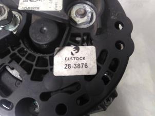 Dynamo d'un Audi A4 Avant (B7) 2.5 TDI V6 24V 2005