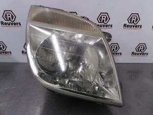 Used Headlight, right LDV Maxus 2.5 Cdi Price € 50,00 Margin scheme offered by Autorecycling Reuvers B.V.