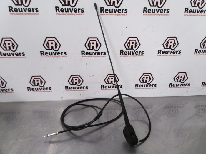Używane Antena LDV Maxus 2.5 Cdi Cena € 25,00 Procedura marży oferowane przez Autorecycling Reuvers B.V.