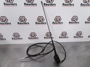 Gebrauchte Antenne LDV Maxus 2.5 Cdi Preis € 25,00 Margenregelung angeboten von Autorecycling Reuvers B.V.