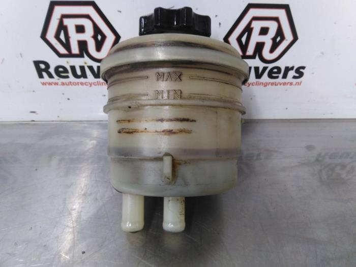 Begagnade Styrservotank LDV Maxus 2.5 Cdi Pris € 15,00 Marginaltabell erbjuds av Autorecycling Reuvers B.V.