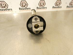 Used Steering gear unit Mercedes E Combi (S211) 3.0 E-320 CDI V6 24V Price € 20,00 Margin scheme offered by Autorecycling Reuvers B.V.